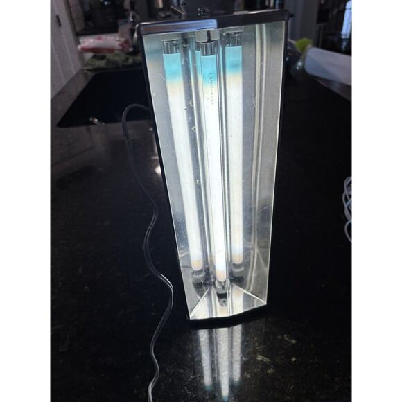 Burgess Safari Lite, Vintage , Power Cord‎ Included Batteries Are Not - Picture 4 of 6